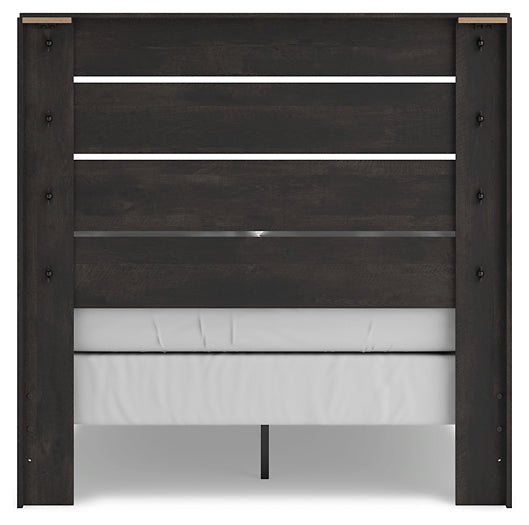 Hollivern Full Panel Bed with Mirrored Dresser and Nightstand