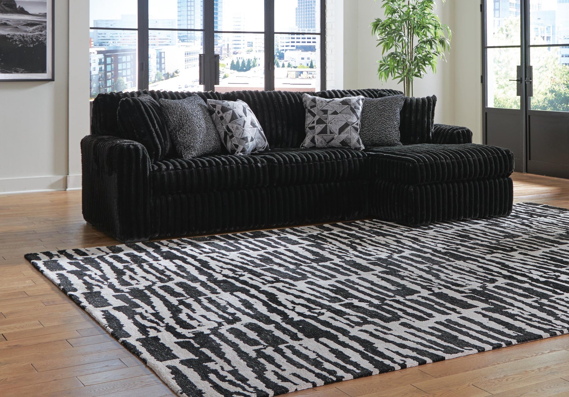 Midnight-Madness 2-Piece Sectional Sofa with Chaise – Warehouse
